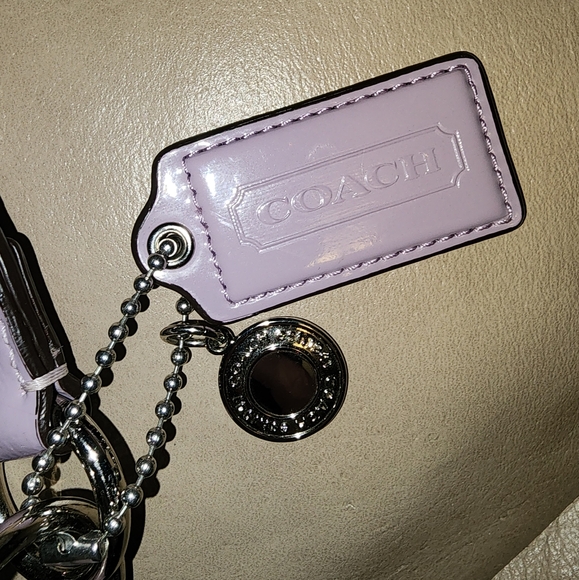 🧿 Lavender Coach Hobo - Picture 4 of 8